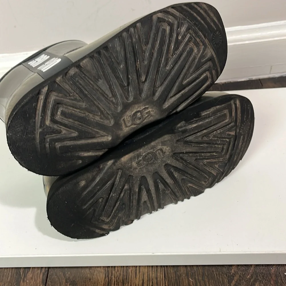 Ugg classic mini waterproof